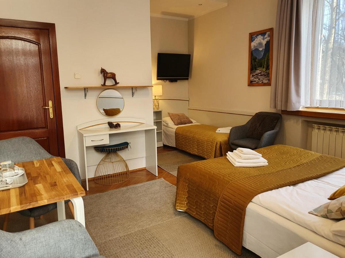 Iskra Bed & Breakfast 3*